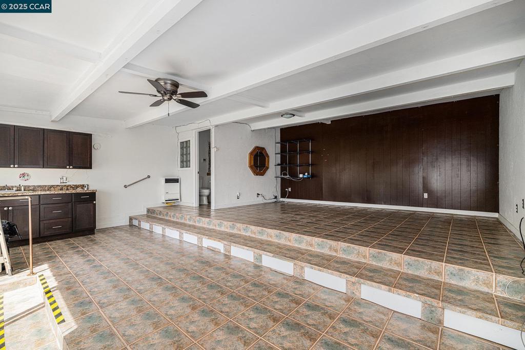 TEWKSBURY HGTS - Residential