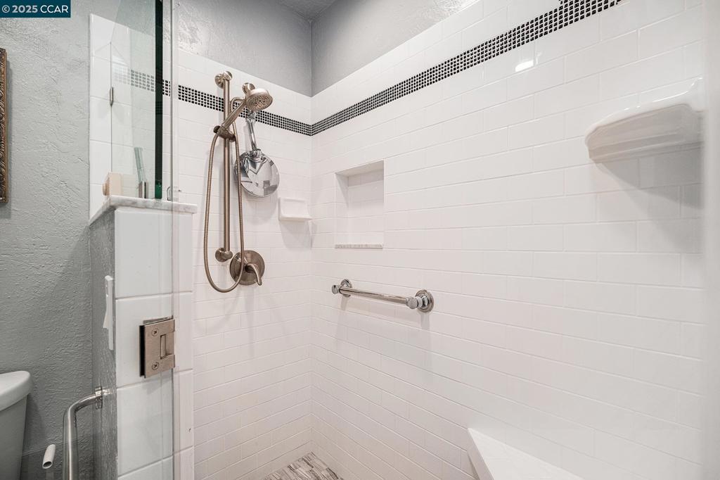 TEWKSBURY HGTS - Residential