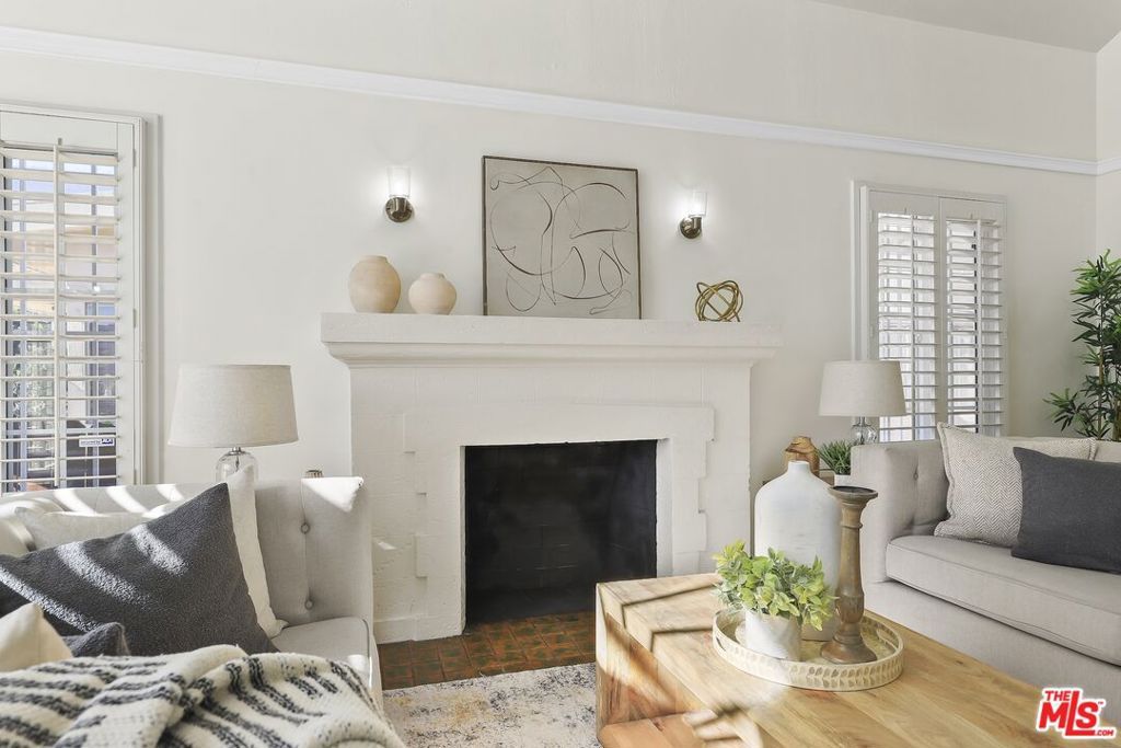 Photo of 5761 W Olympic Boulevard, Los Angeles, CA 90036 (MLS # 26660839)