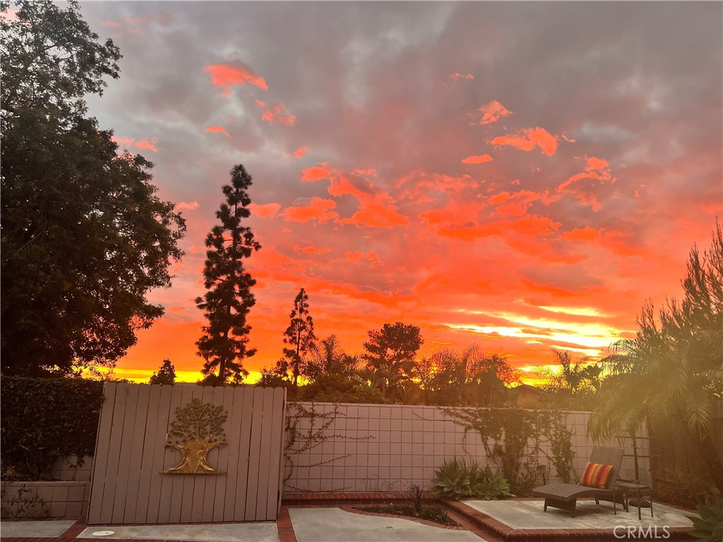 25412 Pacifica Avenue