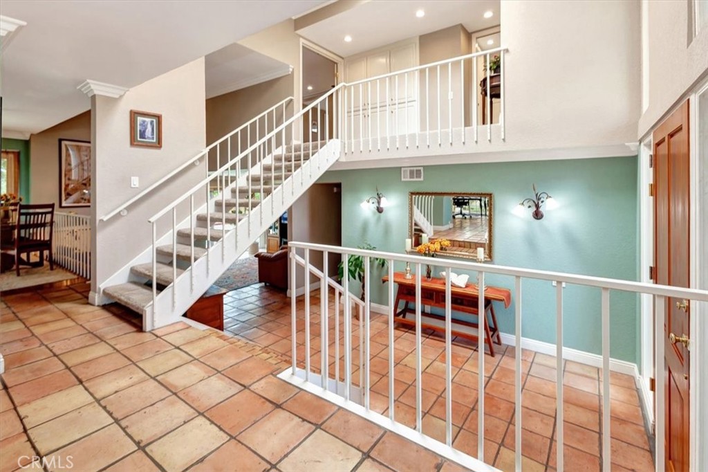 25412 Pacifica Avenue