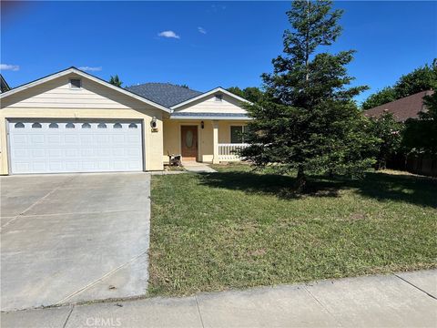 Photo of 860 applewood, Willows, CA 95988 (MLS # SN26081513)