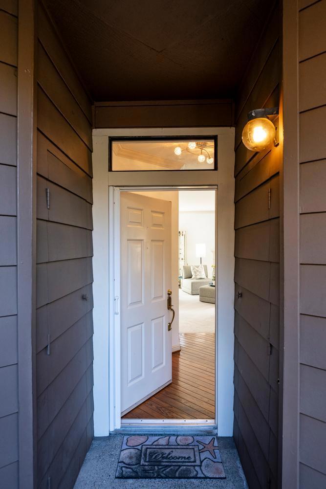 1139 Shoreline Drive