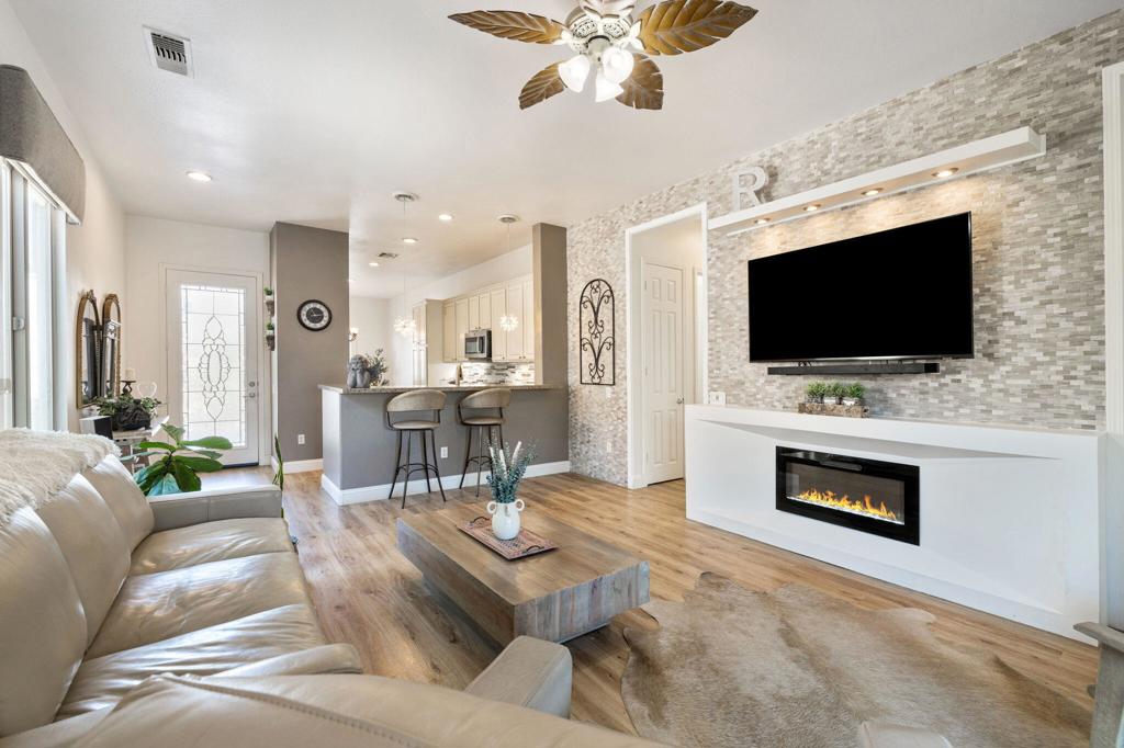 81919 Avenida Dulce