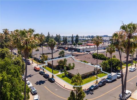 2144 E Almont Avenue Anaheim CA 92806