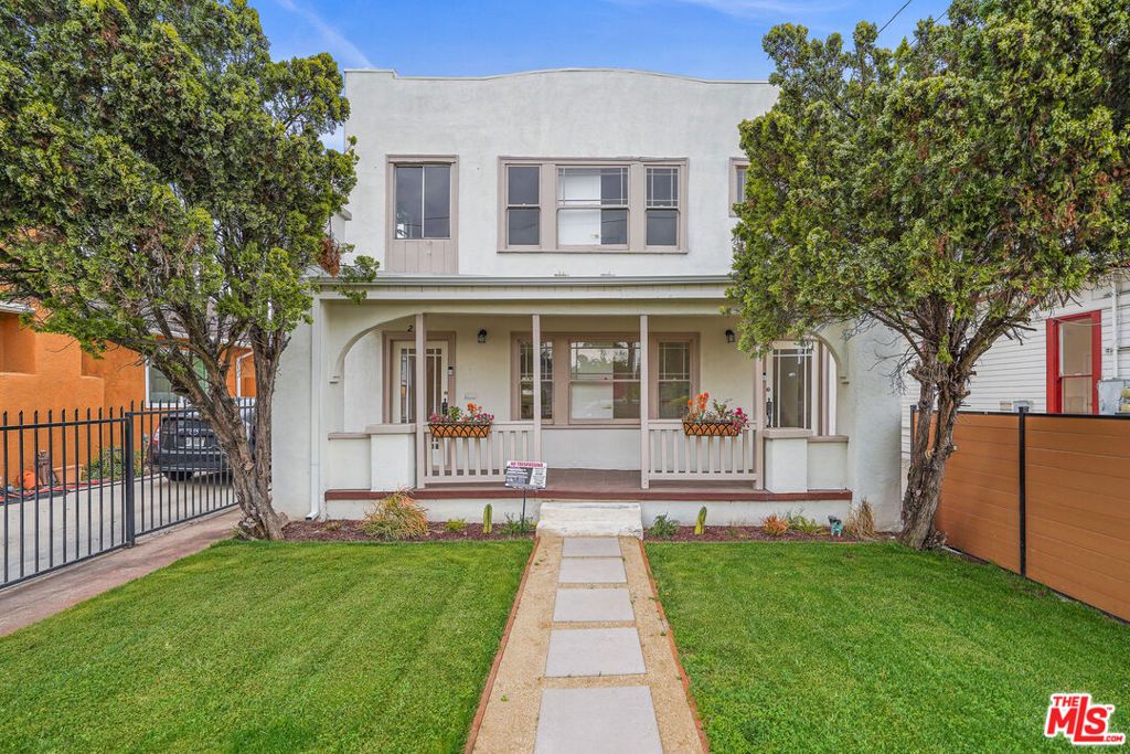 Photo of 211 N Ave 57 Ave, Los Angeles, CA 90042 (MLS # 25553899)