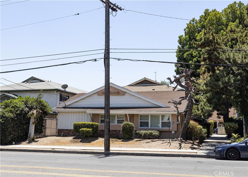 18032 Burbank Boulevard