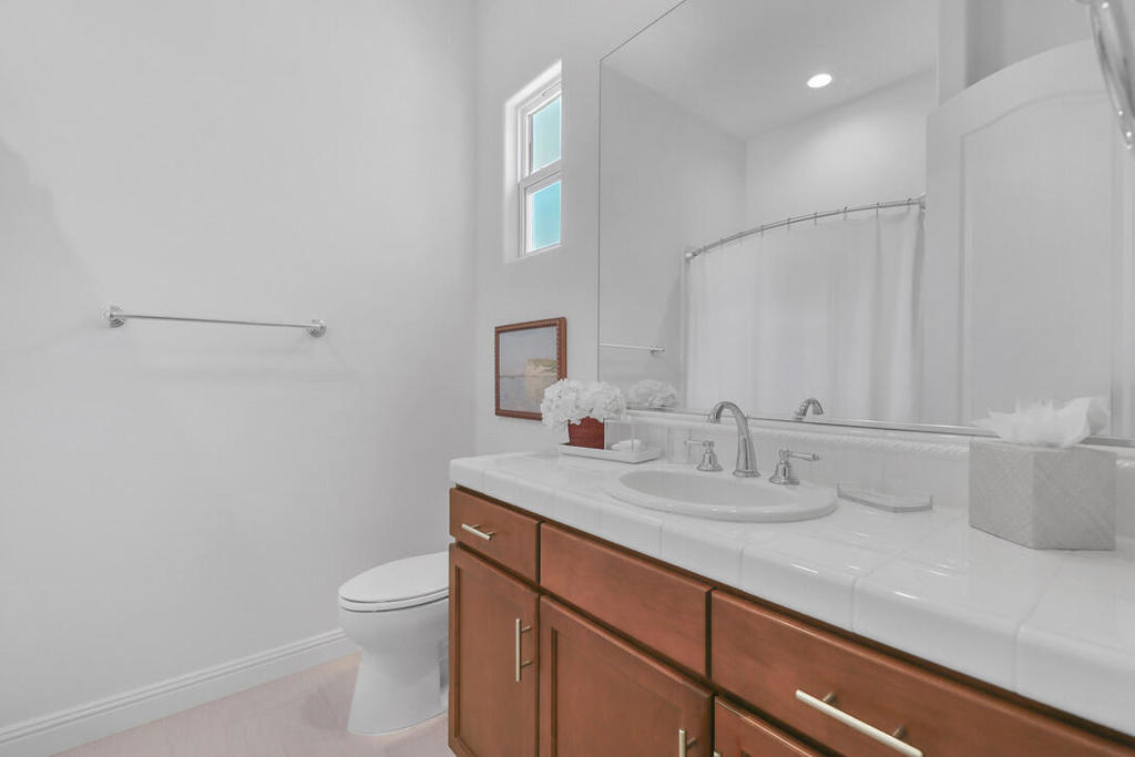 Mountain View CC - Residential