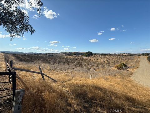 Tiny photo for 27 Wellsona Road, Paso Robles, CA 93446 (MLS # NS25221680)