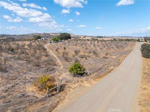Tiny photo for 27 Wellsona Road, Paso Robles, CA 93446 (MLS # NS25221680)