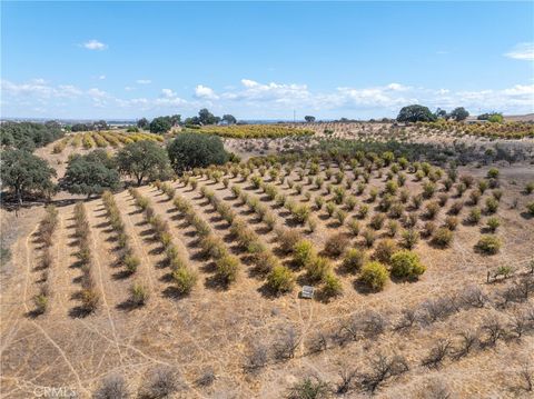 Tiny photo for 27 Wellsona Road, Paso Robles, CA 93446 (MLS # NS25221680)