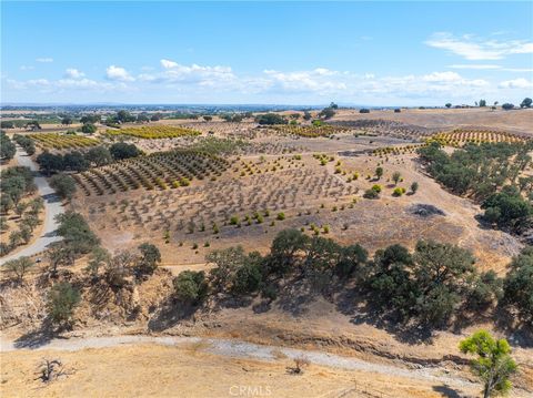 Tiny photo for 27 Wellsona Road, Paso Robles, CA 93446 (MLS # NS25221680)