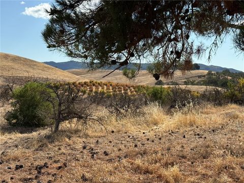 Tiny photo for 27 Wellsona Road, Paso Robles, CA 93446 (MLS # NS25221680)