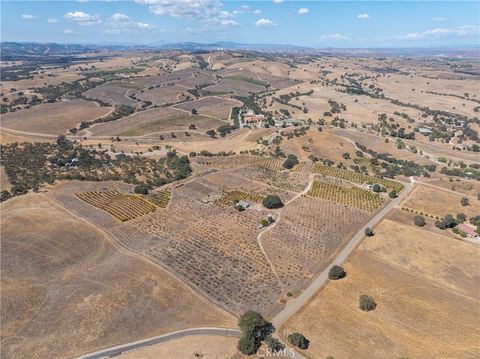 Tiny photo for 27 Wellsona Road, Paso Robles, CA 93446 (MLS # NS25221680)