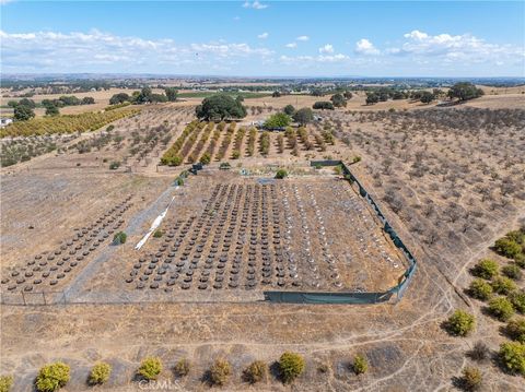 Tiny photo for 27 Wellsona Road, Paso Robles, CA 93446 (MLS # NS25221680)