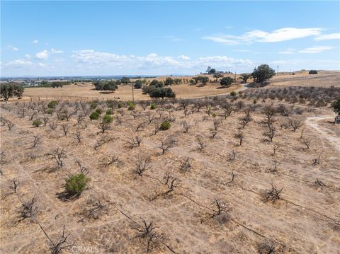 Tiny photo for 27 Wellsona Road, Paso Robles, CA 93446 (MLS # NS25221680)
