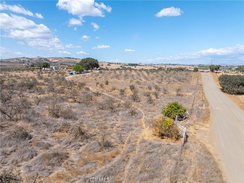 Tiny photo for 27 Wellsona Road, Paso Robles, CA 93446 (MLS # NS25221680)