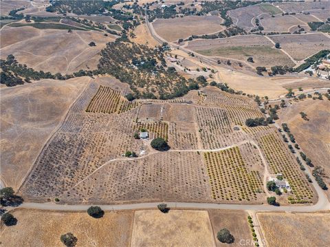 Tiny photo for 27 Wellsona Road, Paso Robles, CA 93446 (MLS # NS25221680)