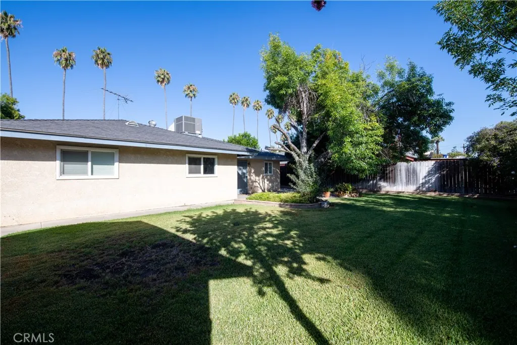 Riverside, California 92503, United States, 3 Bedrooms Bedrooms, ,2 BathroomsBathrooms,Residential,Pending,183683