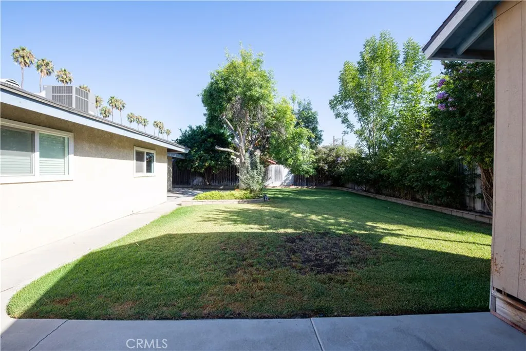 Riverside, California 92503, United States, 3 Bedrooms Bedrooms, ,2 BathroomsBathrooms,Residential,Pending,183683