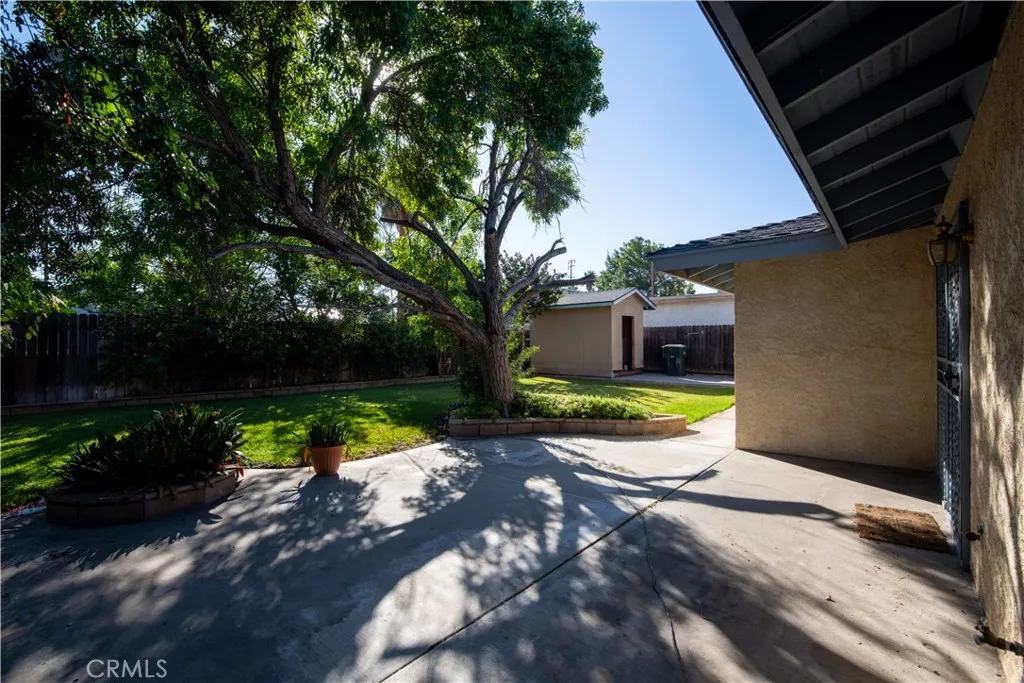 Riverside, California 92503, United States, 3 Bedrooms Bedrooms, ,2 BathroomsBathrooms,Residential,Pending,183683