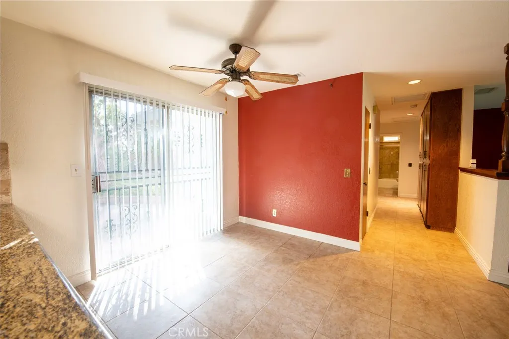 Riverside, California 92503, United States, 3 Bedrooms Bedrooms, ,2 BathroomsBathrooms,Residential,Pending,183683