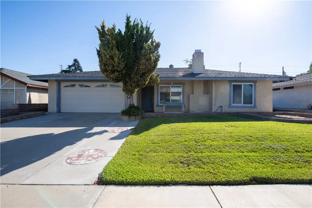 Riverside, California 92503, United States, 3 Bedrooms Bedrooms, ,2 BathroomsBathrooms,Residential,Pending,183683