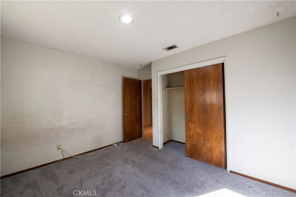 Riverside, California 92503, United States, 3 Bedrooms Bedrooms, ,2 BathroomsBathrooms,Residential,Pending,183683