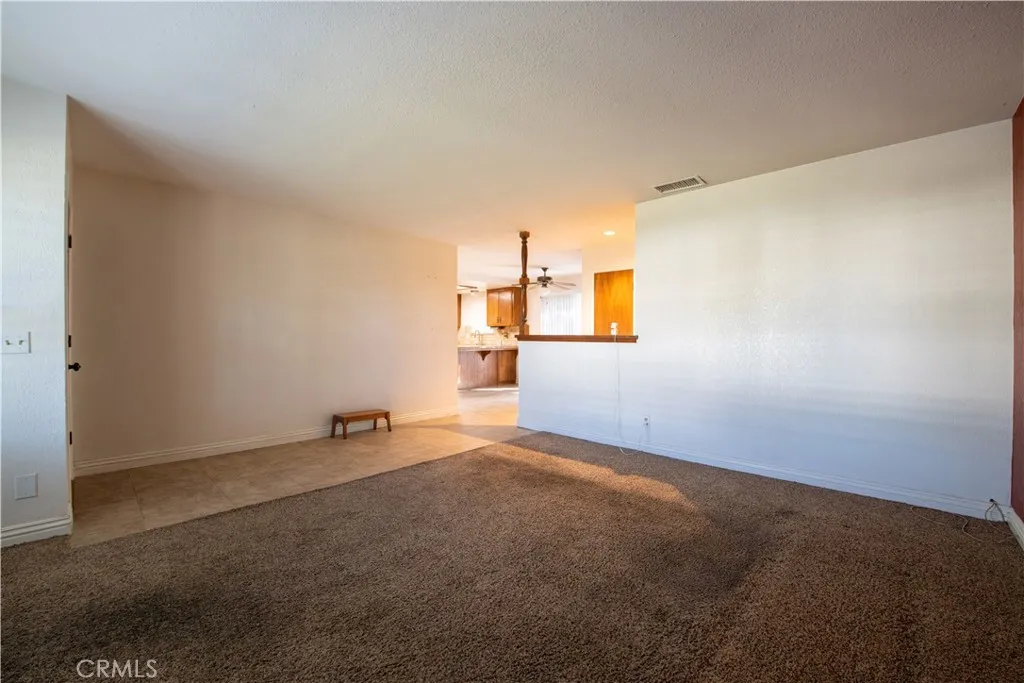 Riverside, California 92503, United States, 3 Bedrooms Bedrooms, ,2 BathroomsBathrooms,Residential,Pending,183683