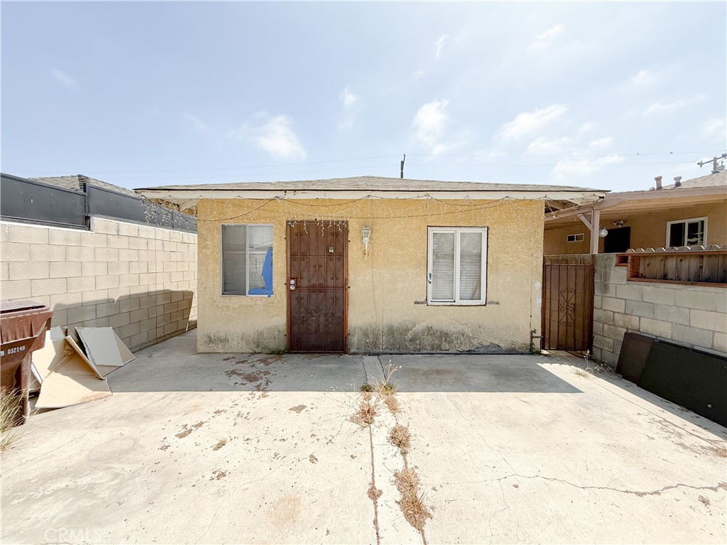 1424 W 152nd Street