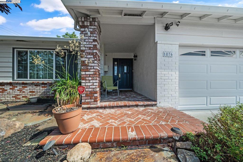 DANA ESTATES - Residential
