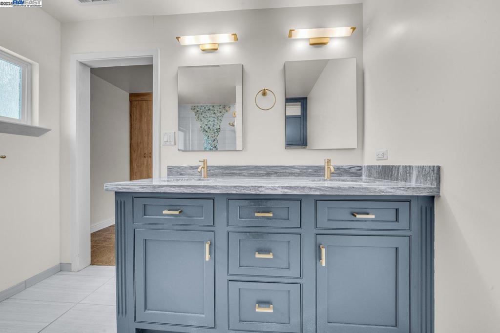 DANA ESTATES - Residential