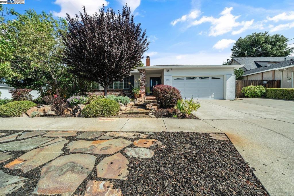 DANA ESTATES - Residential