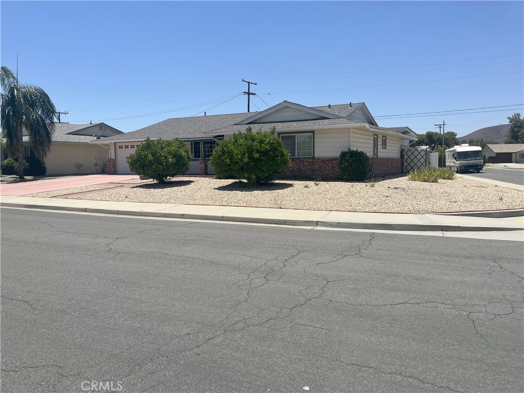 28957 glen oaks drive