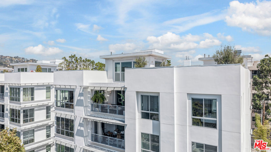 450 N Palm Drive 506PH