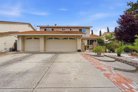 Photo of 2878 Glen Ascot Way, San Jose, CA 95148 (MLS # ML82040200)