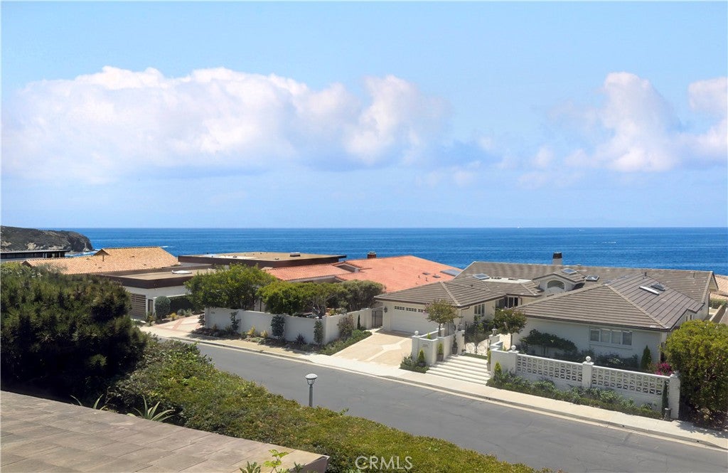 Photo of 33761 Magellan ISLE, Dana Point, CA 92629 (MLS # LG26157141)