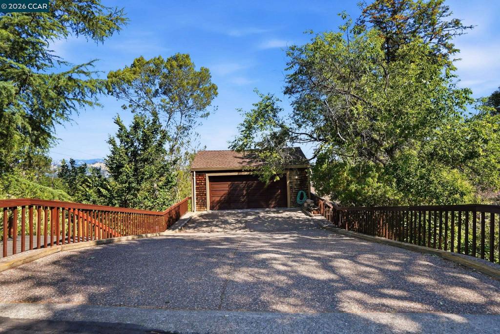132 Rudgear Dr DR