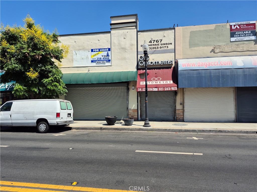 The building features two suites: 2,300 square feet at 4765 Whittier and 1,100 square feet at 4767 Whittier. Each space may be leased individually or combined for a total of approximately 3,400 square feet, offering flexibility for a range of retail or commercial uses. The property is zoned for Los Angeles County Mixed-Use Development (MXD), which permits various commercial uses. Zoning details should be verified with the Los Angeles County Department of Regional Planning.
Public parking is available along Whittier Boulevard, providing convenient access for customers. The property is surrounded by a strong mix of national and local retailers, including Calimex, Tamales Los Angeles, Nike Community Store, Super Grocers, and Metro by T-Mobile. This high-traffic retail environment contributes to steady footfall and excellent visibility.
Located just minutes from Downtown Los Angeles, the site also offers convenient access to major transportation routes, including the 710, 60, and 5 freeways—ensuring seamless connectivity for both customers and business operations.