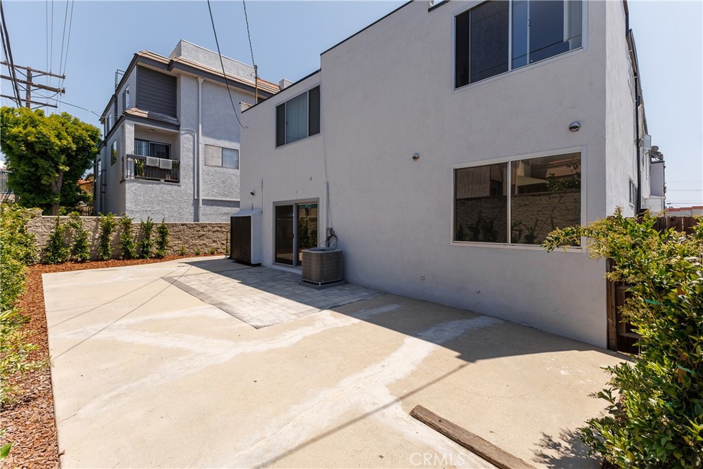 623 Orange Grove Avenue