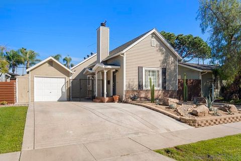 4463 Bancroft Street San Diego CA 92116