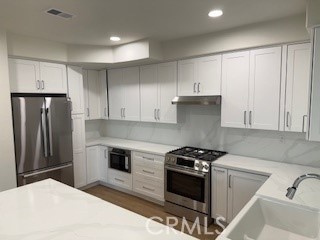 Ridge - Pacific Ridge (RIDG) - Residential Lease