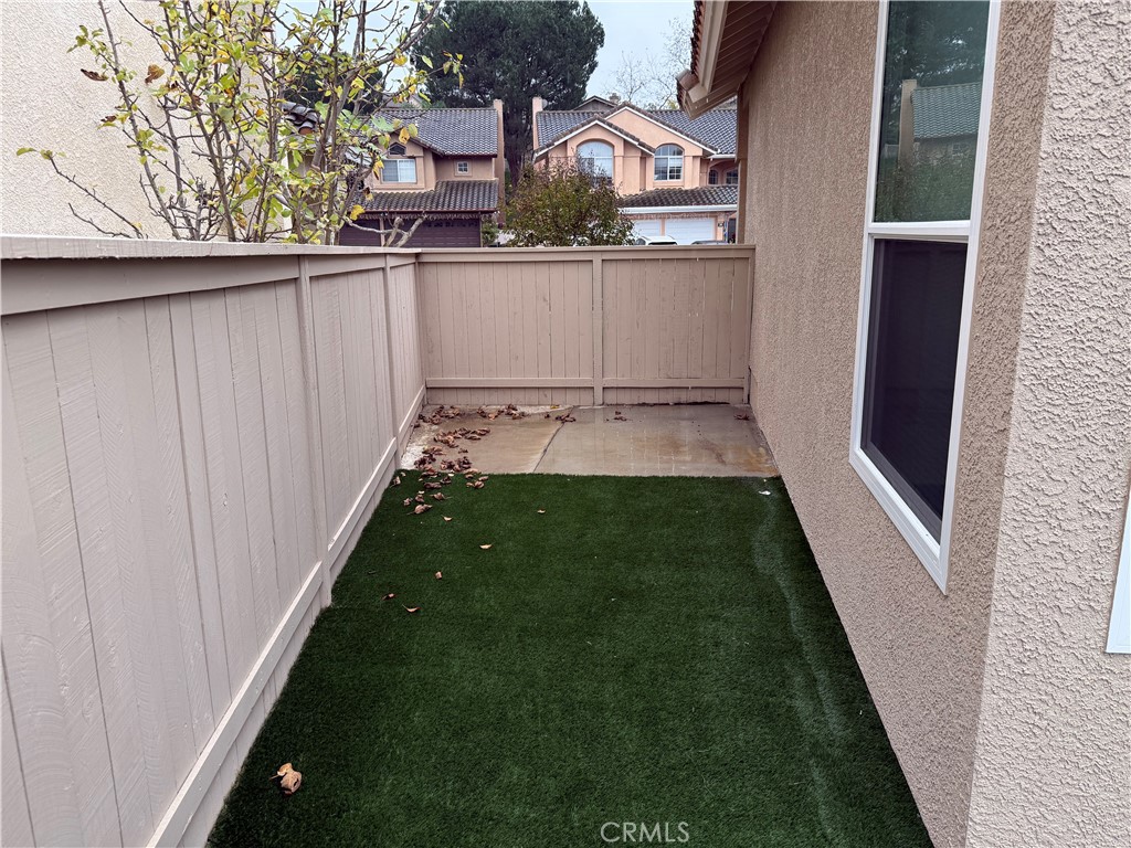 Ridge - Pacific Ridge (RIDG) - Residential Lease