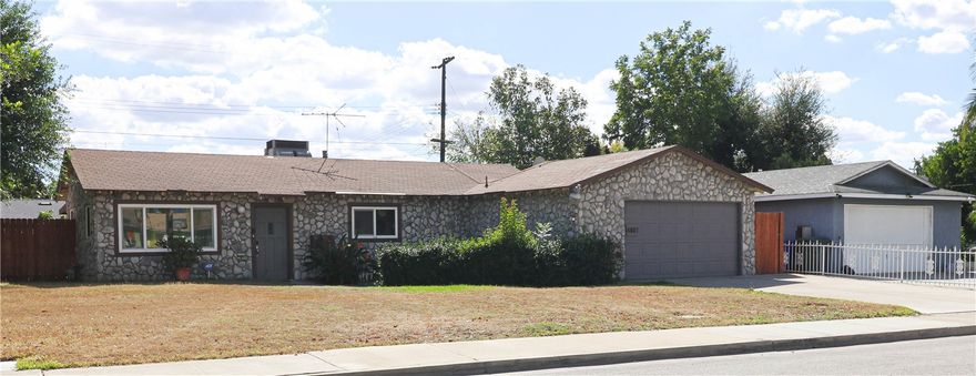 Beautiful 3 bedrooms single family home located on quiet cul-de-sac. This beautiful home has been upgraded with new dual pane windows, designer carpeting, laminate flooring, and warm paint colors. The kitchen was remodeled with raised panel cabinetry, counter tops, and stainless steel appliances. The bathrooms were upgraded with matching cabinets. Private block and fresh wood fencing. Two cars garage with great lot size and possible rooms for expansion. Rooms for additions such as ADU. Must see to appreciate.