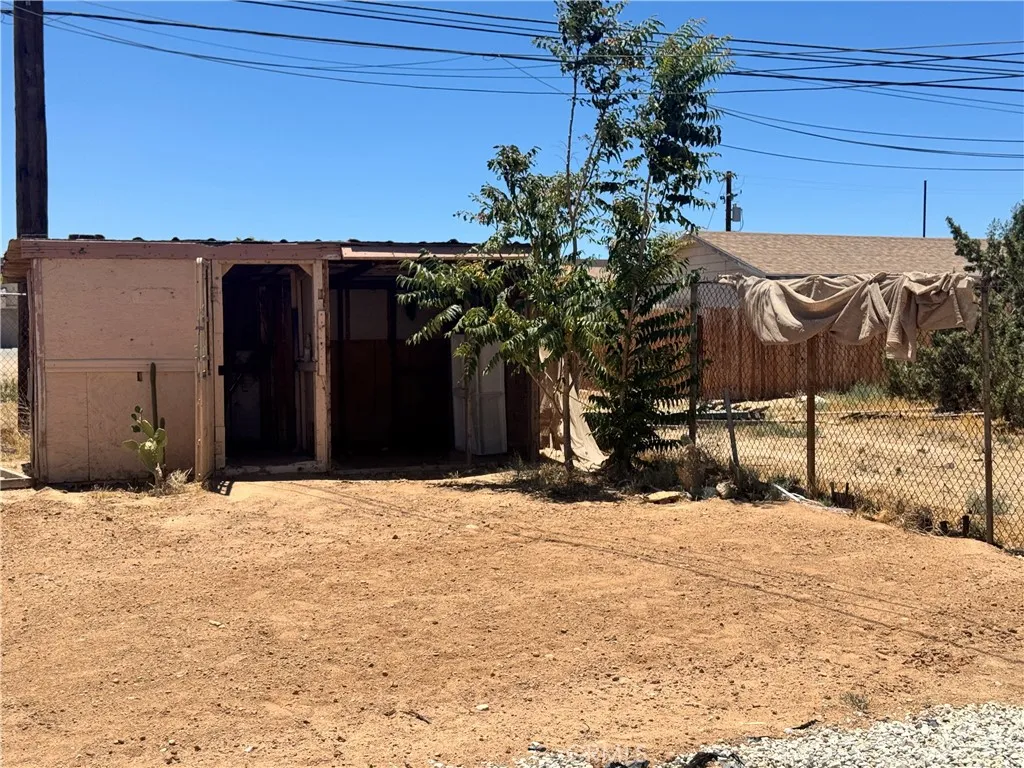 Hesperia, California 92345, United States, 2 Bedrooms Bedrooms, ,1 BathroomBathrooms,Residential,Active,163250