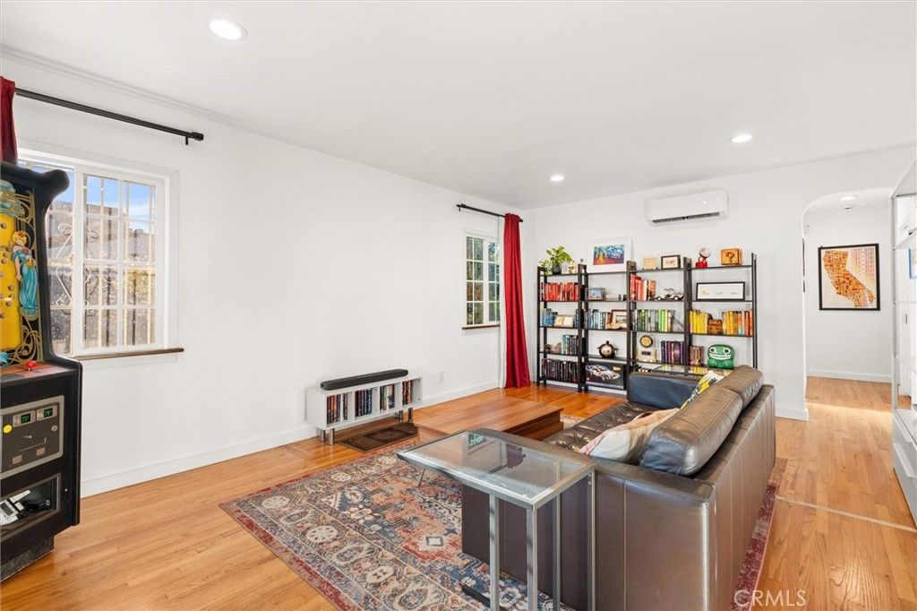 Photo of 527 W 106th Street, Los Angeles, CA 90044 (MLS # SB26068237)