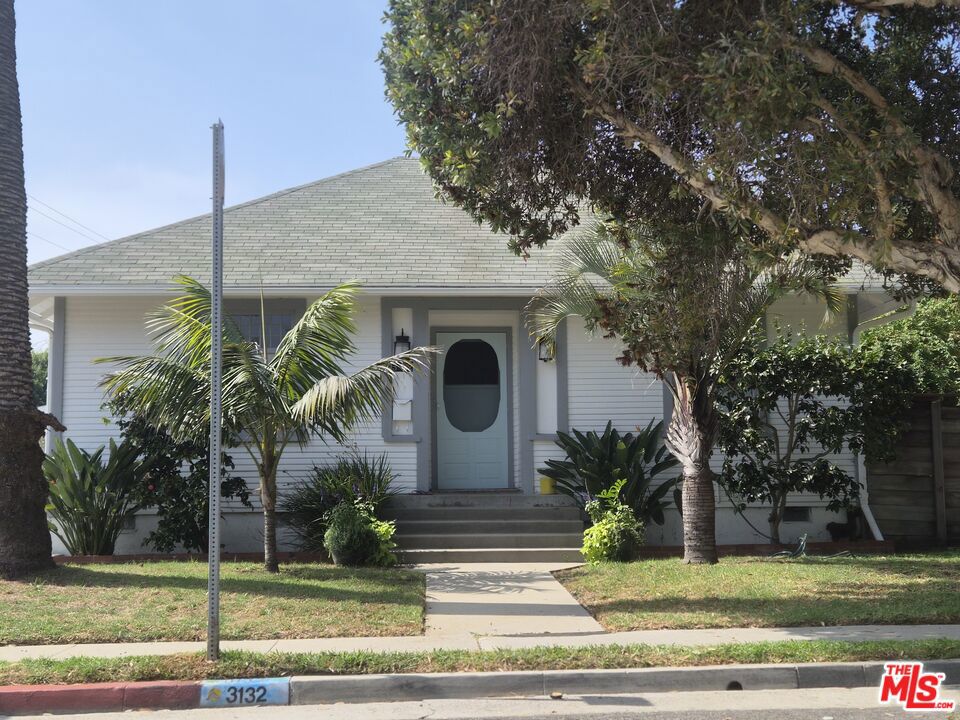3132 6th Street