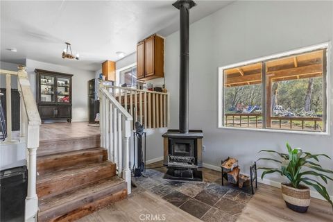 Tiny photo for 25 Oregon City Trail, Oroville, CA 95965 (MLS # PA26035223)