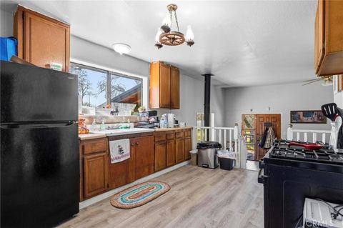 Tiny photo for 25 Oregon City Trail, Oroville, CA 95965 (MLS # PA26035223)