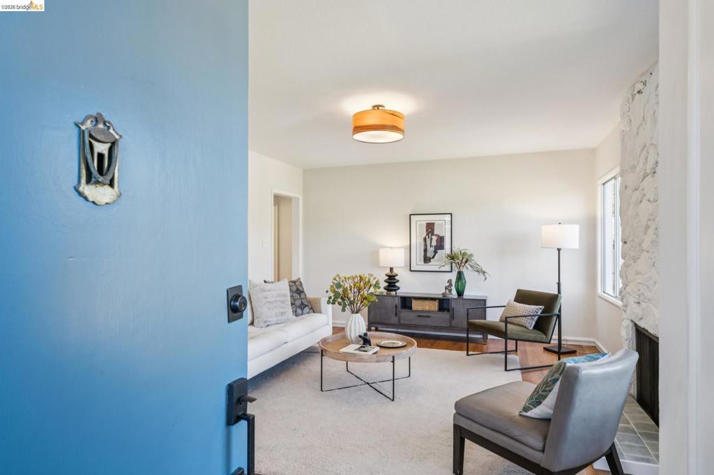 1621 Mendocino St